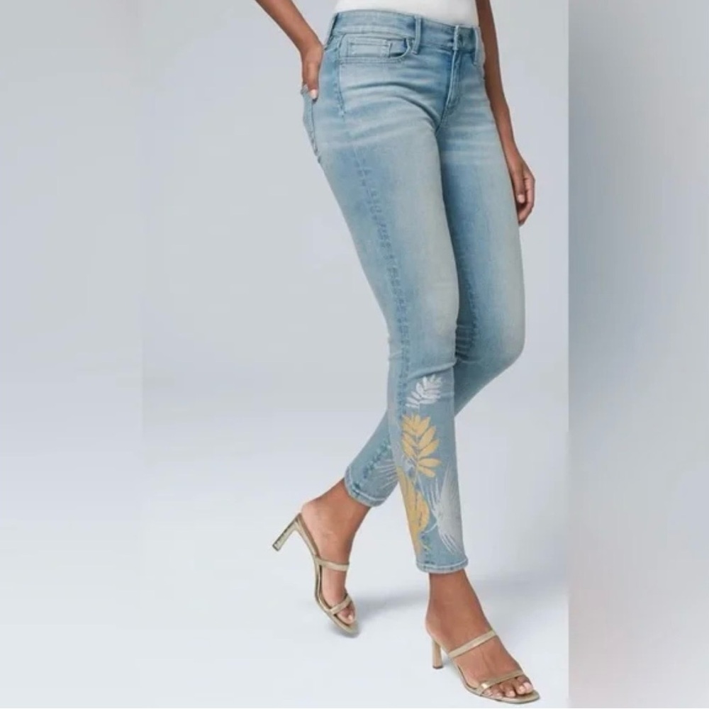 White House Black Market Mid Rise Slim Crop Metallic Leaves Jeans Size 00
